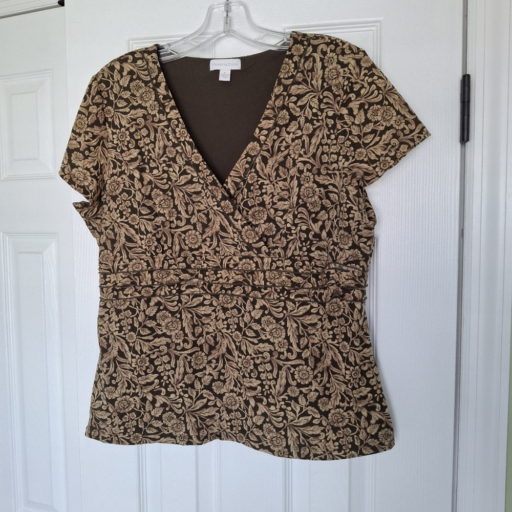 Floral V-Neck Olive & Beige Top